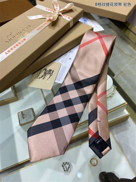 Exploring the World of Burberry Replica Ties: A Fashion Lover’s 